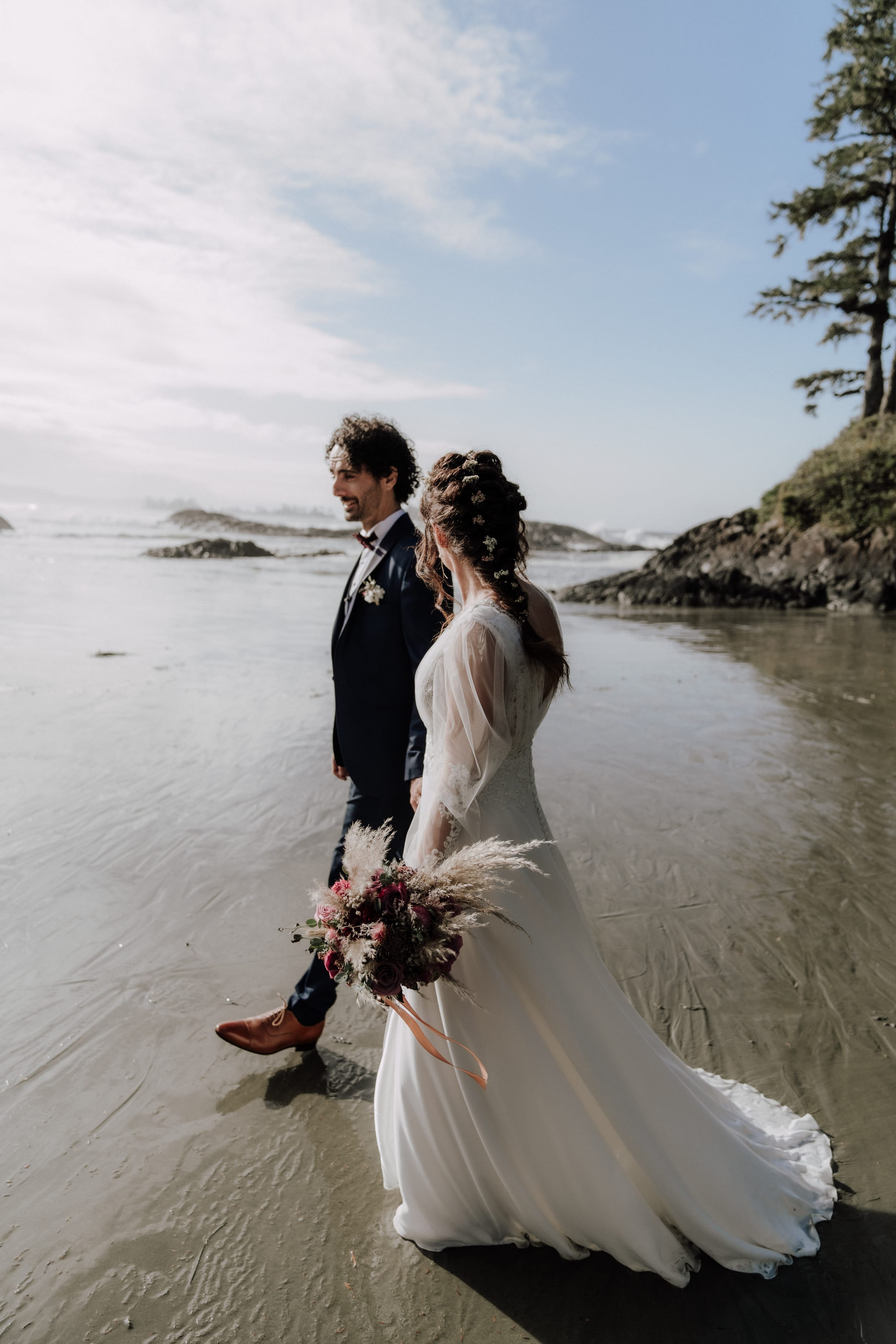 Nelly et Axel - Mariage Tofino Canada 2023 - photo 03